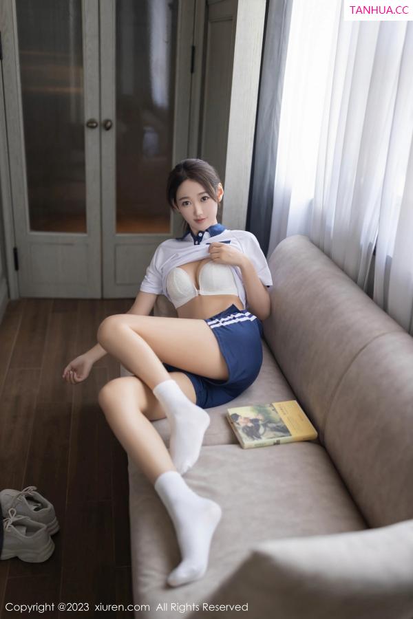 唐安琪  [XiuRen]高清写真图 2023.07.17 No.7091 唐安琪 学妹装扮第26张图片